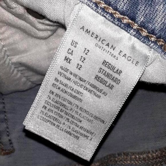 American Eagle Super Hi-Rise Flare Jeans Size 12 Distressed Denim Wide Leg - Picture 10 of 10